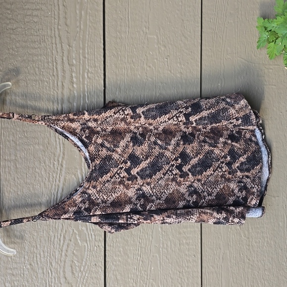 Torrid Ava stretch Snake Print Challis Cami Brown Black 3x - Picture 6 of 10